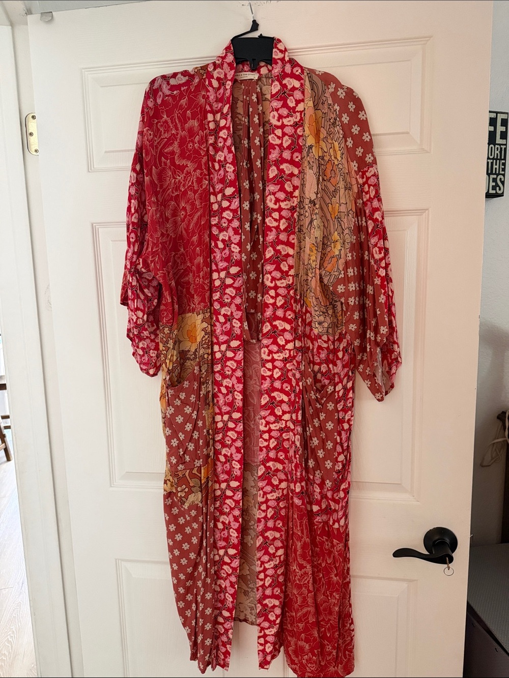 Spell Renew Robe M/L EUC